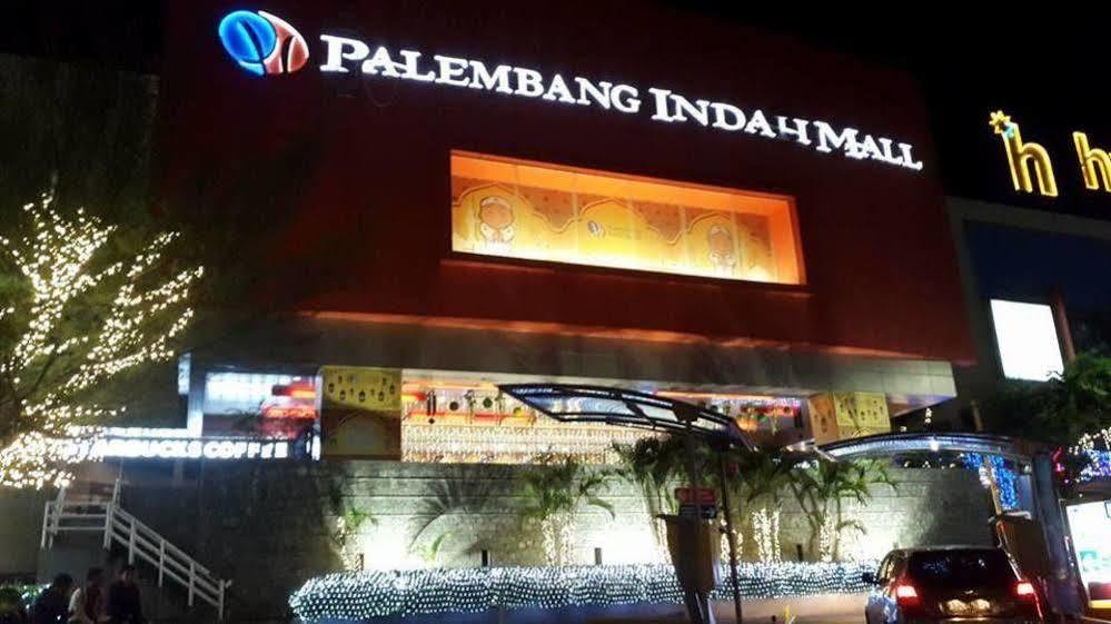 Emilia Hotel By Amazing Palembang Exteriör bild
